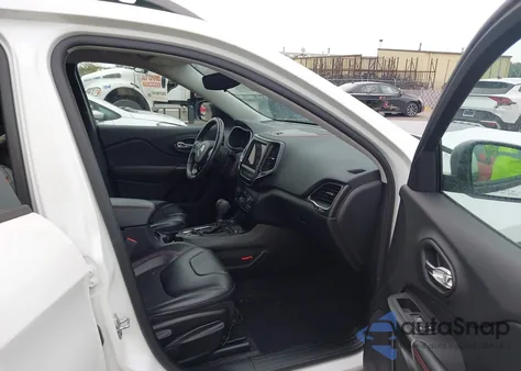 2020 Jeep Cherokee Trailhawk 4X4 z USA, uszkodzony, nr VIN 1C4PJMBX4LD623583